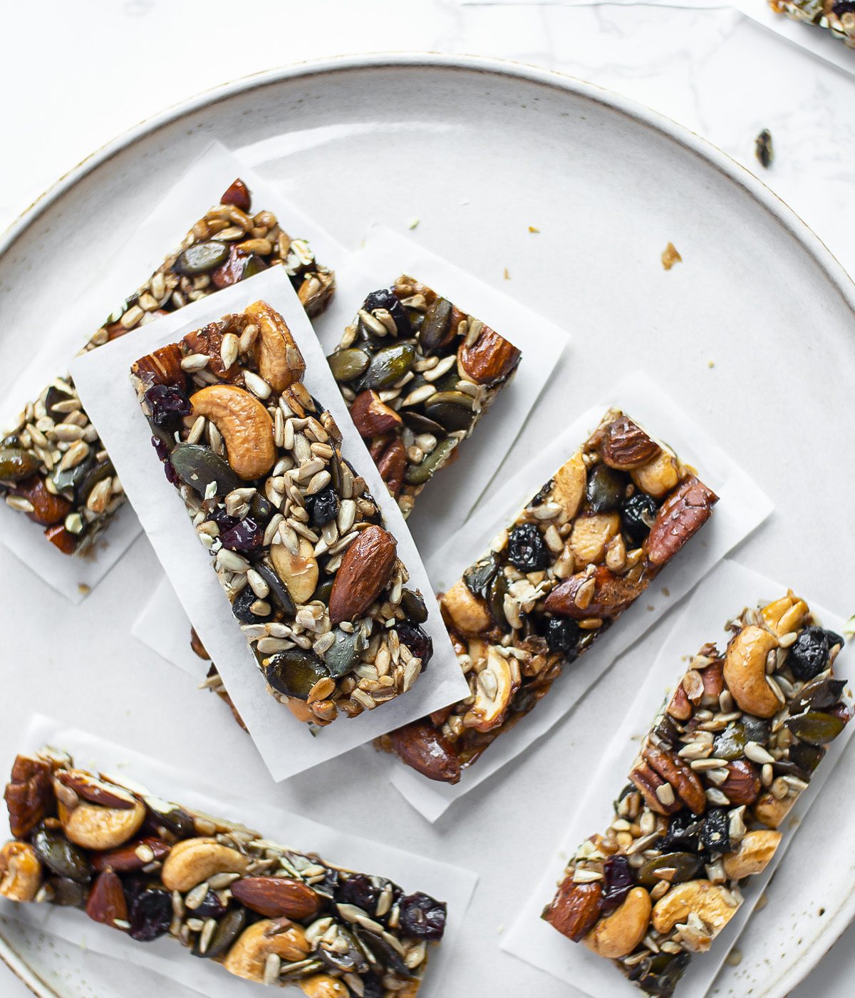 Trail Mix Bars. Easy & Healthy Snack